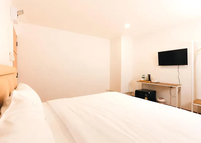 Hotel Three One Bangkok