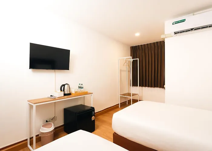 Hotel Three One 3*